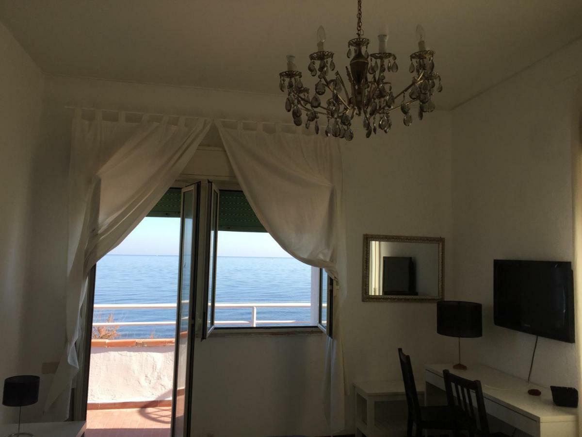 A Casa Di Giuseppe 2 Bed & Breakfast Carini Eksteriør bilde